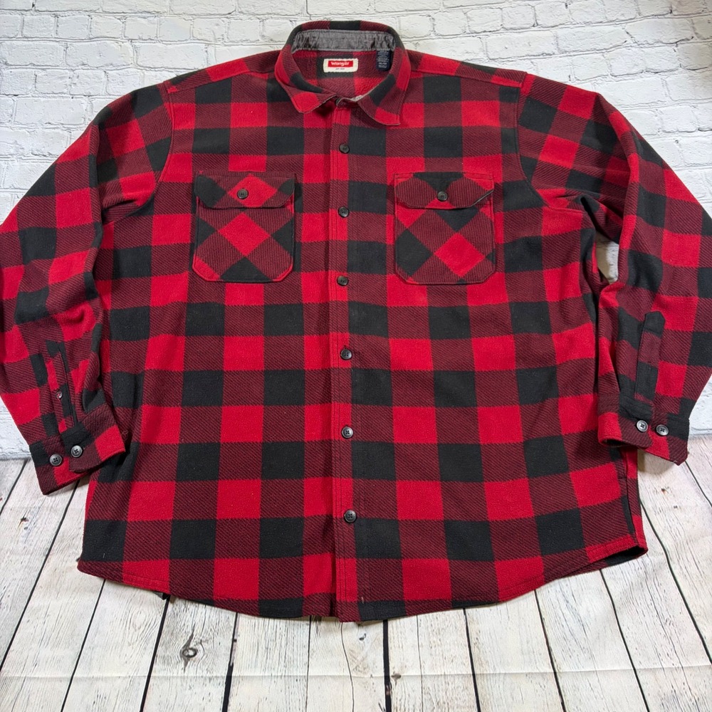 Wrangler Mens XL Red Black Buffalo Plaid Fleece Button Down Shirt RN130273